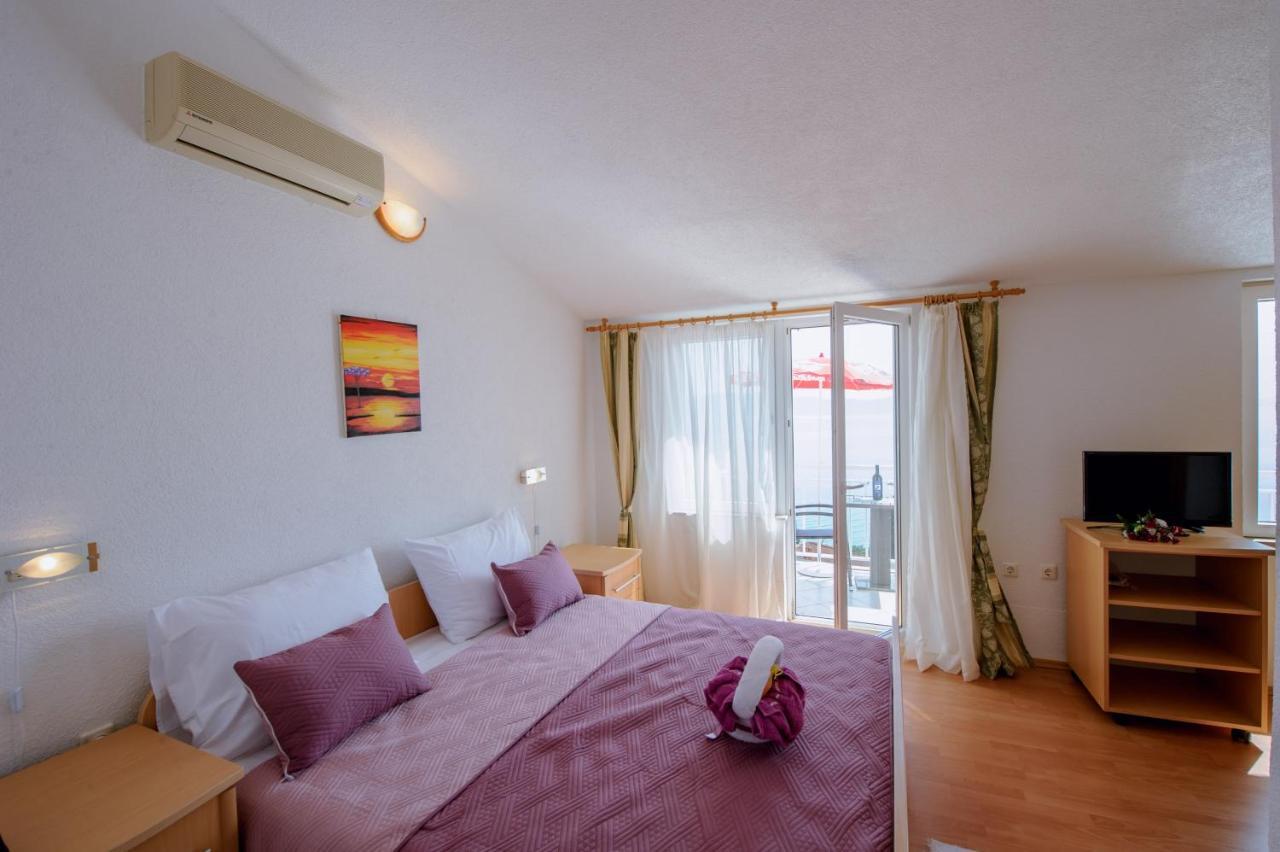 Pension Maric Rooms Brist Luaran gambar