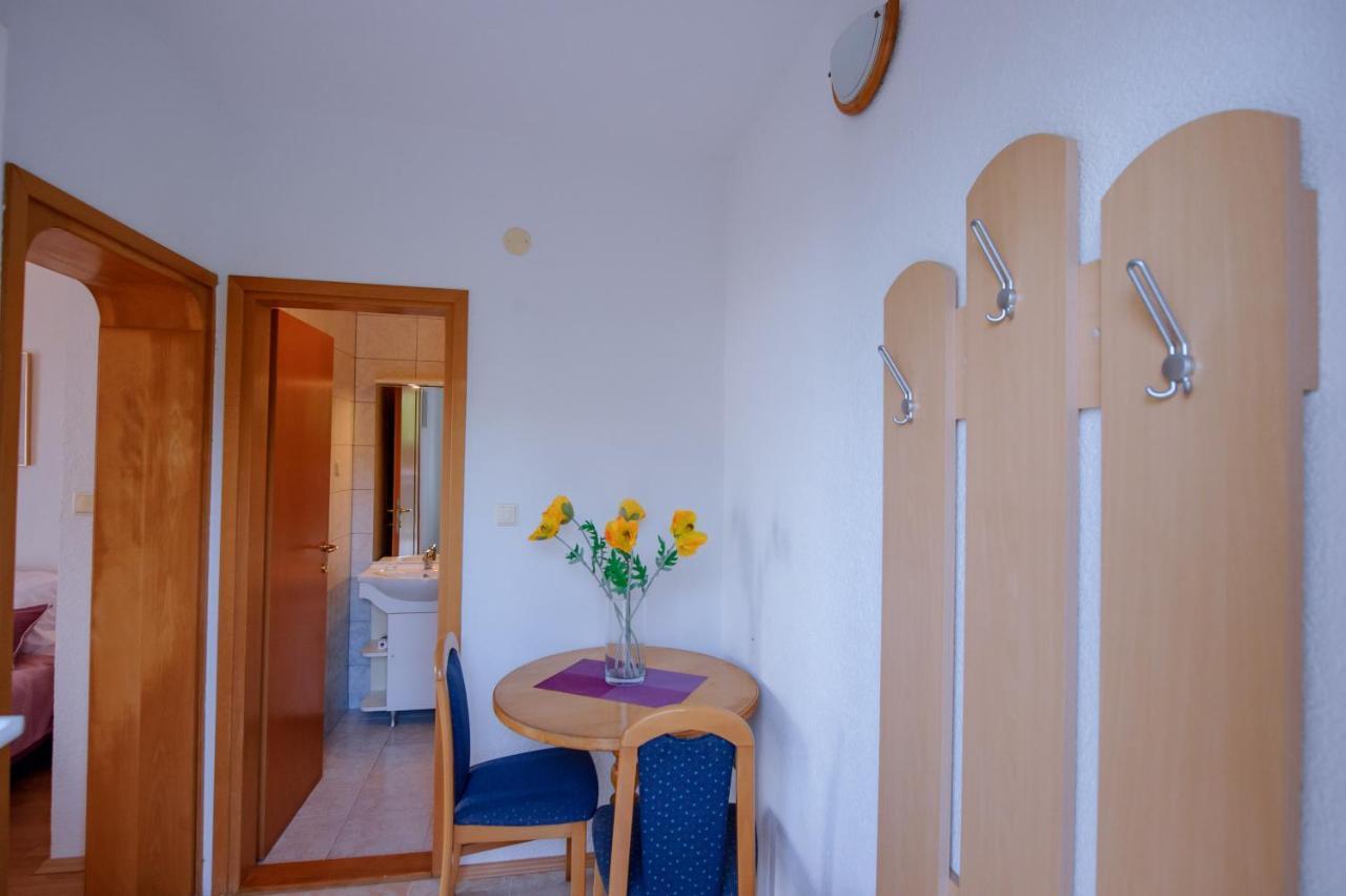 Pension Maric Rooms Brist Luaran gambar