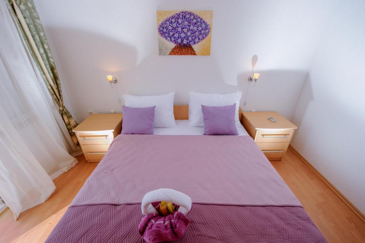 Pension Maric Rooms Brist Luaran gambar