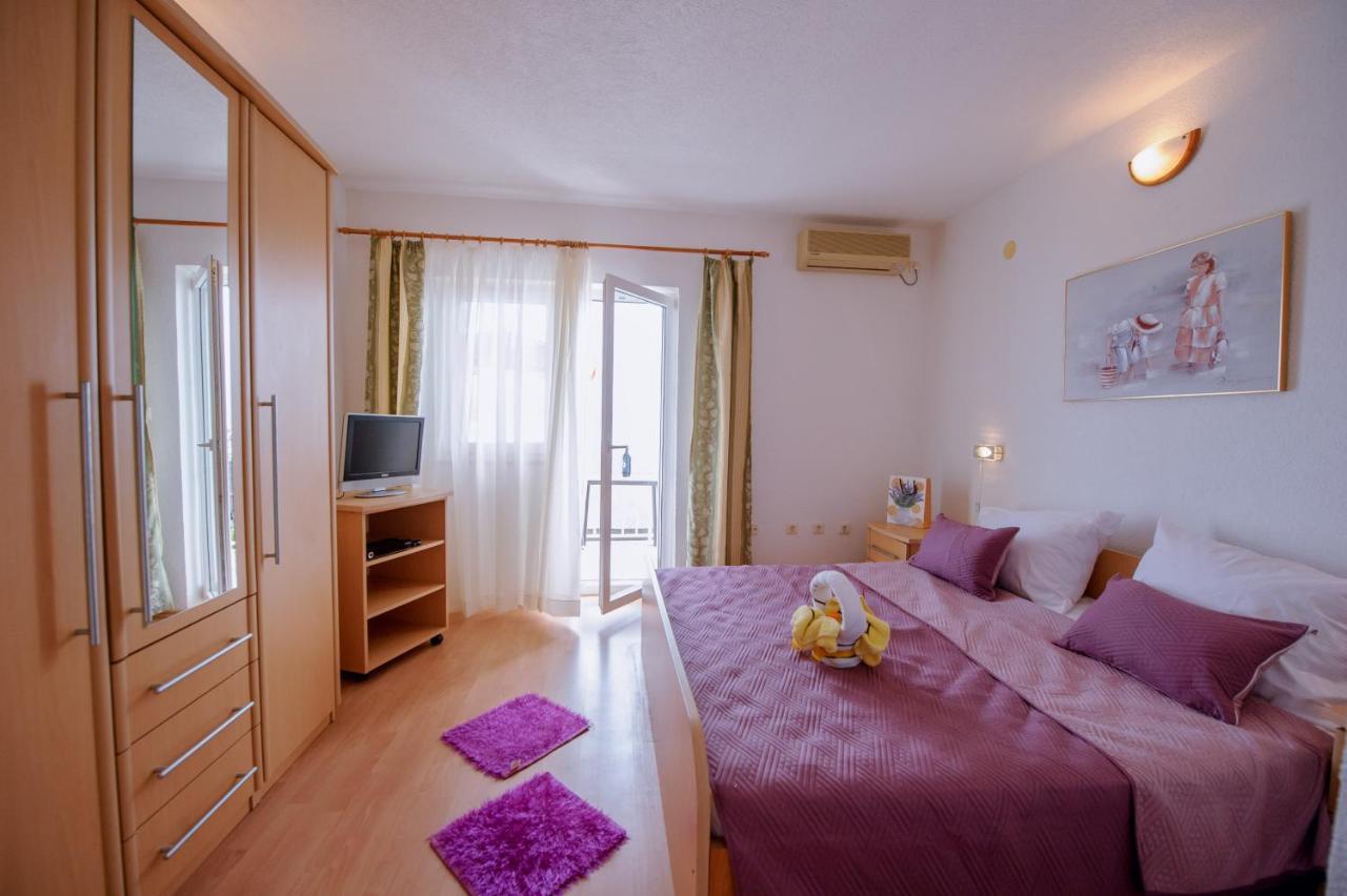 Pension Maric Rooms Brist Luaran gambar